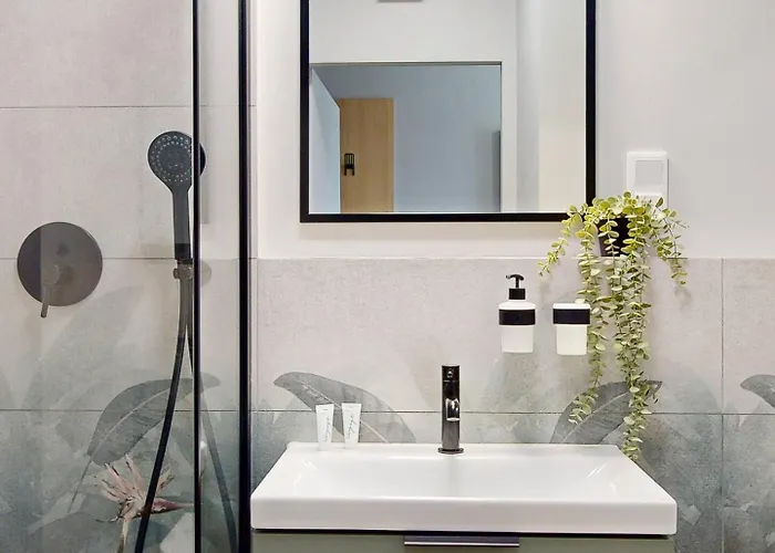 Sage Ac Balcony Parking Апартаменты *